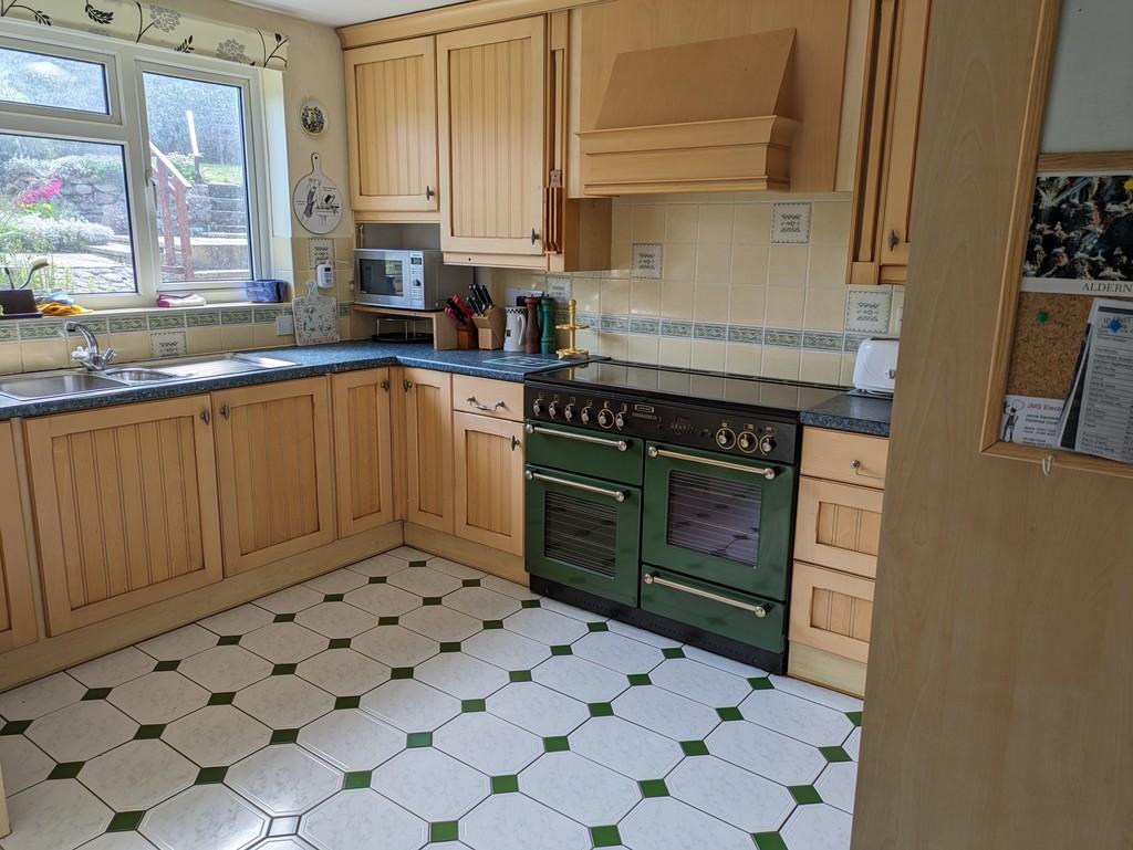 Kitchen (1)