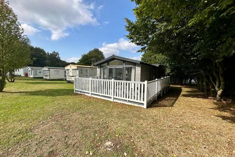 2 bedroom mobile home for sale, Lee Valley Campsite (Sewardstone), Sewardstone Road