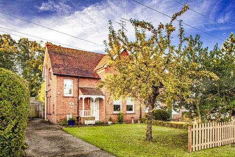 28 Milldown Road, Goring, Reading, RG8 0BB