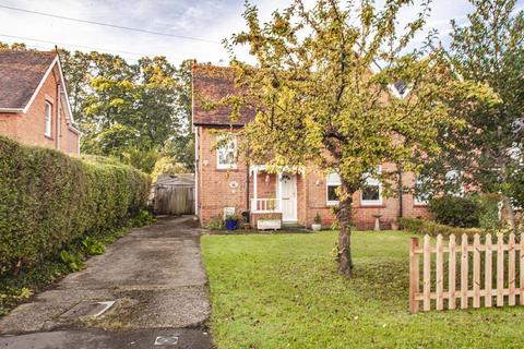 28 Milldown Road, Goring, Reading, RG8 0BB