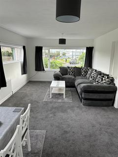 4 bedroom apartment to rent, North Road, Bristol BS34