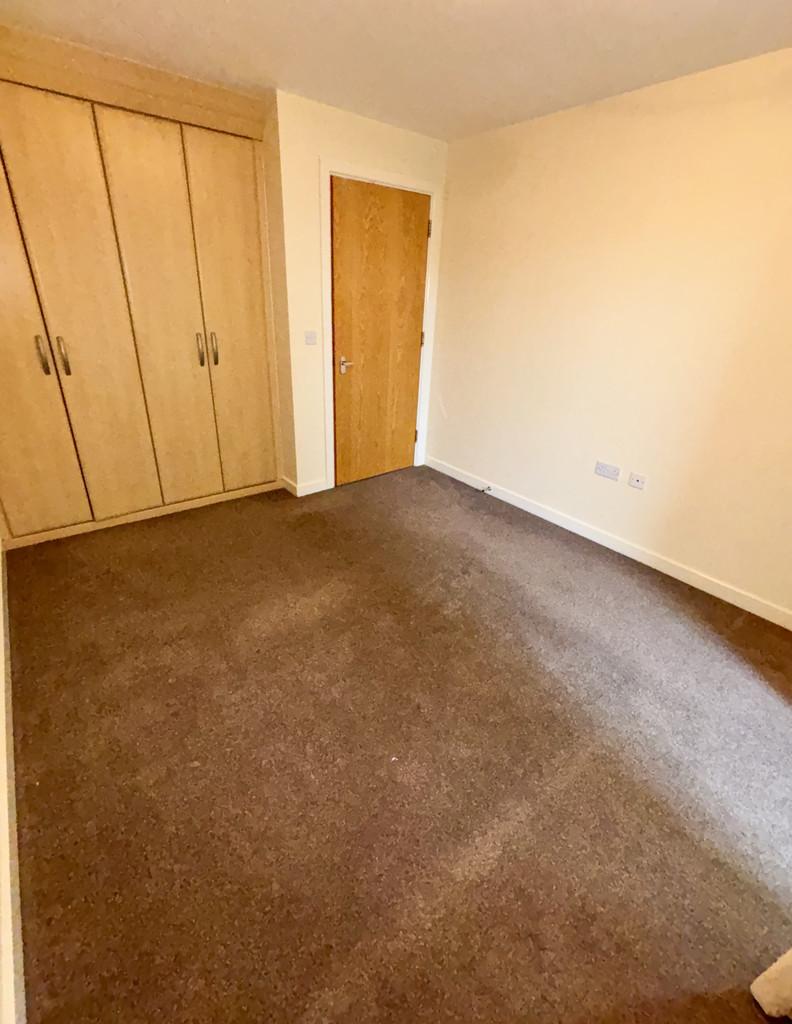 Bedroom (3)