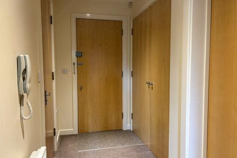 1 bedroom flat to rent, Warren Close, Cambridge CB2