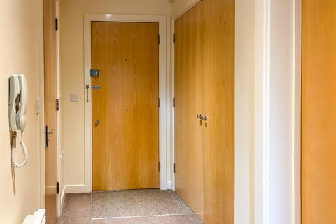 1 bedroom flat to rent, Warren Close, Cambridge CB2