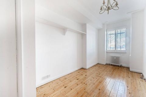 3 bedroom flat to rent, Cheltenham Terrace, Chelsea, London, SW3