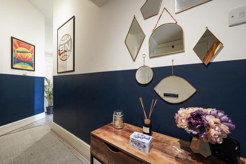 37a Chester Road, London, N19 5DF