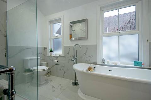 23 Coleshill Road, Sutton Coldfield, B75 7AA