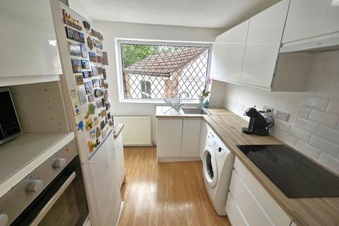 3 bedroom semi-detached house for sale, Castleway, Salford, M6