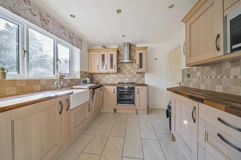 4 bedroom detached house for sale, Wheatsheaf Drive, Cheltenham GL52