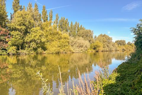 5 bedroom detached bungalow for sale, Riverside Plot - Wraysbury, Berkshire