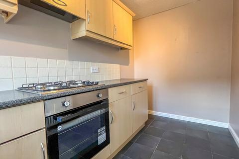 2 bedroom semi-detached house to rent, Juniper Way, Gainsborough, DN21