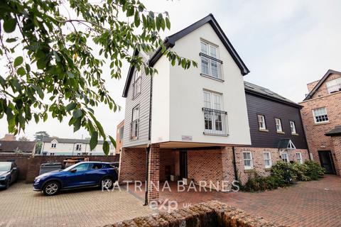 2 bedroom flat for sale, Chapel Street, Billericay CM12