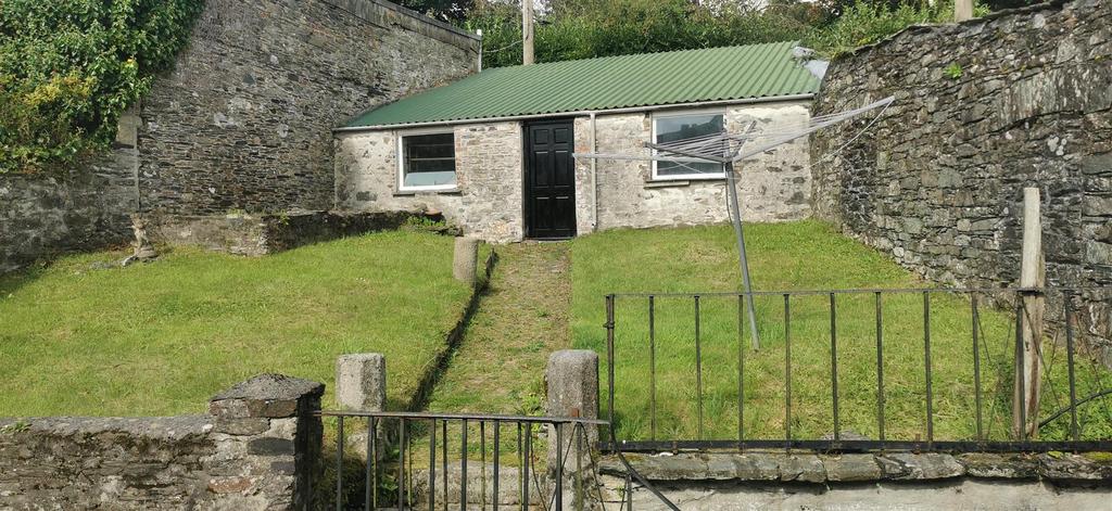 Garage Rear and Garden