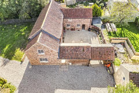 4 bedroom barn conversion for sale, Hostlers Barn, Main Street, Garton-On-The-Wolds