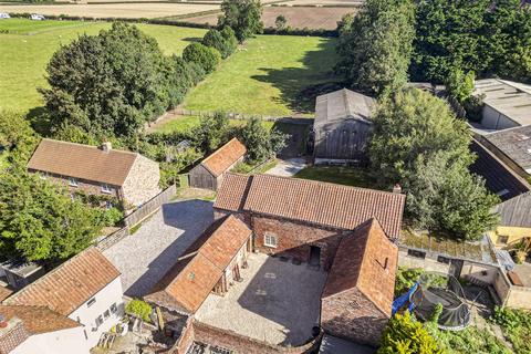 4 bedroom barn conversion for sale, Hostlers Barn, Main Street, Garton-On-The-Wolds