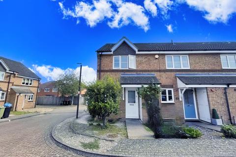 2 bedroom semi-detached house to rent, Steeple Close, Tattenhoe