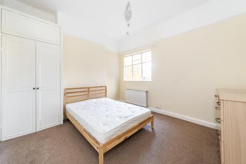 2 bedroom terraced house to rent, Bloemfontein Road, W12