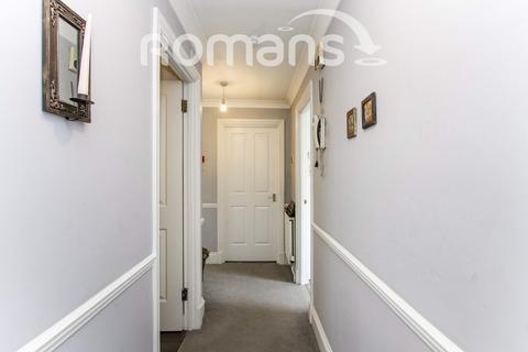 2 bedroom apartment to rent, Pembroke Gate, Pembroke Road