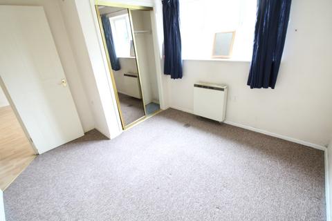 1 bedroom apartment to rent, Lovely One bedroom flat Simpson Close