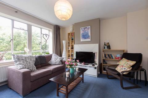 3 bedroom flat to rent, Aberdeen Park, Highbury, N5