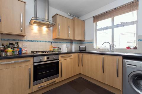 3 bedroom flat to rent, Aberdeen Park, Highbury, N5