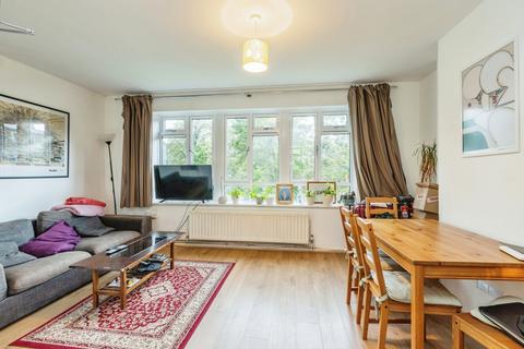 3 bedroom flat to rent, Aberdeen Park, Highbury, N5