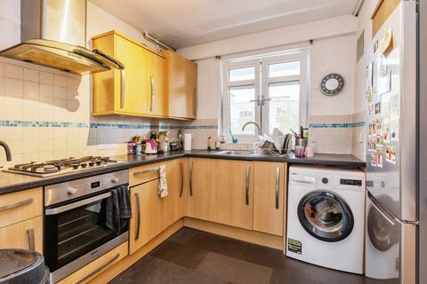 3 bedroom flat to rent, Aberdeen Park, Highbury, N5