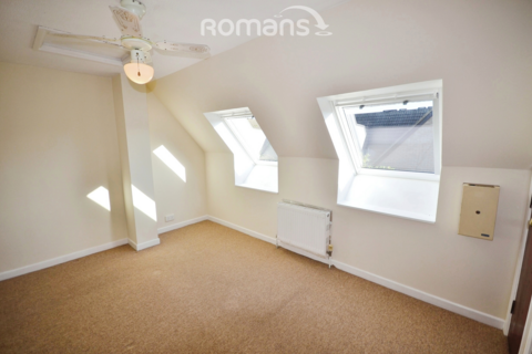 1 bedroom maisonette to rent, Stephenson court, Slough