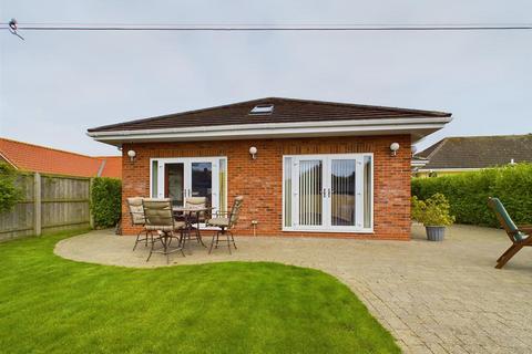 3 bedroom detached bungalow for sale, Green Lane, Bempton