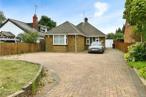 2 bedroom bungalow for sale, St. Michaels Road, Tilehurst, Reading