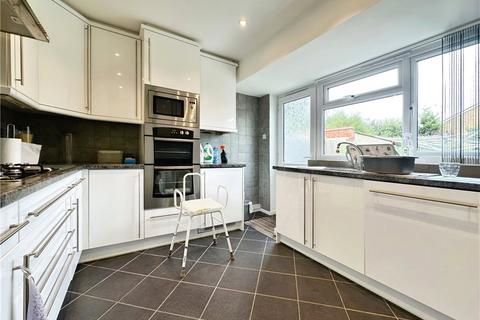 2 bedroom bungalow for sale, St. Michaels Road, Tilehurst, Reading