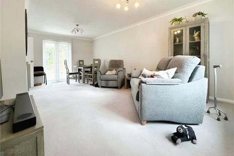 2 bedroom bungalow for sale, St. Michaels Road, Tilehurst, Reading