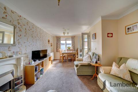 undefined, New Road, Studley, B80