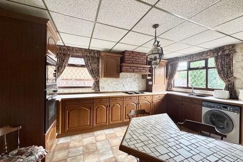 3 bedroom detached bungalow for sale, CARMEN CRESCENT, HOLTON LE CLAY