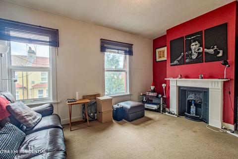 1 bedroom flat for sale, Brookdene Road, Plumstead, SE18 1EW