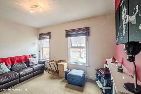 1 bedroom flat for sale, Brookdene Road, Plumstead, SE18 1EW