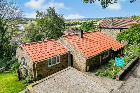 4 bedroom detached house for sale, Beckfield Lane, Fairburn, Knottingley