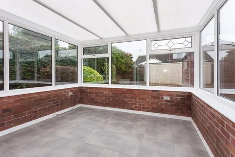 2 bedroom bungalow for sale, Naseby Road, Congleton