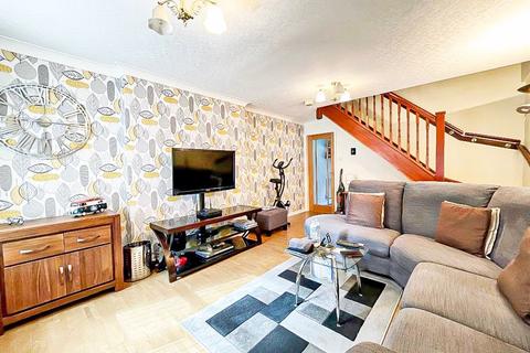 2 bedroom semi-detached house for sale, The Ridgeway, SEDGLEY, DY3 3UH