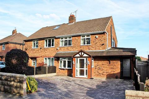 3 bedroom semi-detached house for sale, Park Road, WOODSETTON, DY1 4JN