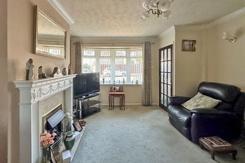 3 bedroom link detached house for sale, Darvel Road, Willenhall