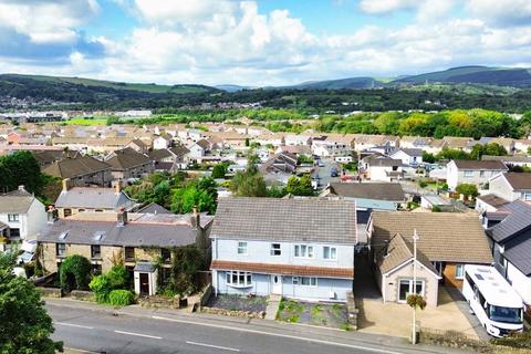 5 bedroom detached house for sale, 18 Heol Canola, Bryncethin, Bridgend, CF32 9TS