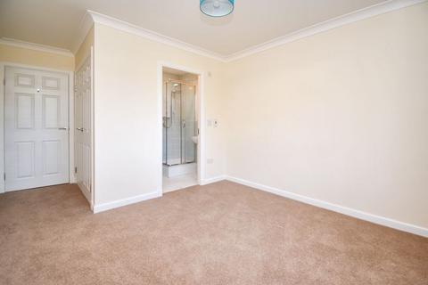 2 bedroom apartment for sale, Bankwood Drive, Kilsyth