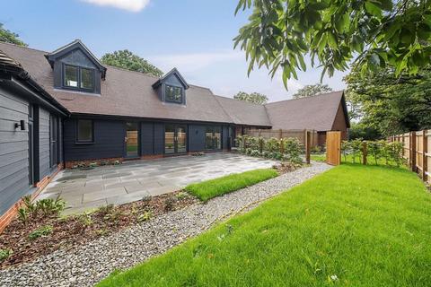 undefined, Upper Barnhill, Hunton