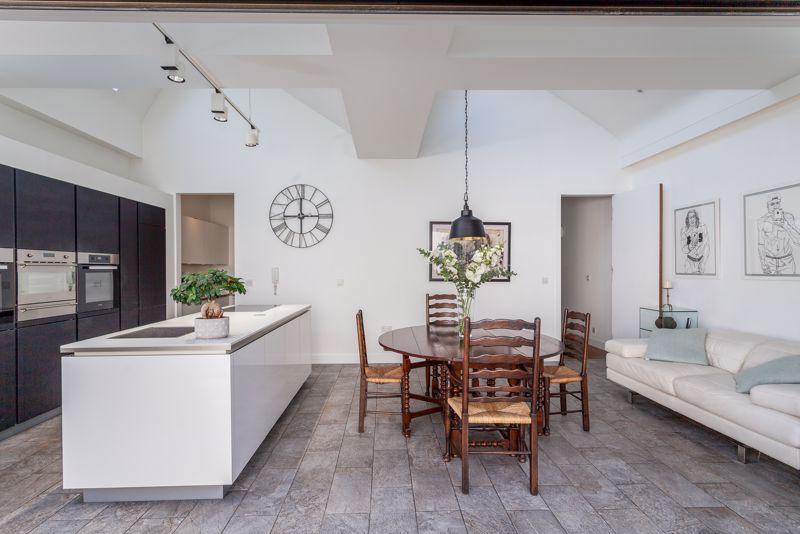 Living Dining...