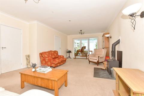 2 bedroom detached bungalow for sale, Moat Lane, Fordwich, Canterbury, Kent