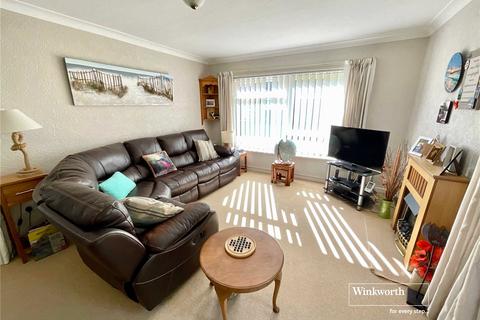 2 bedroom apartment for sale, Oakleigh Way, Highcliffe, Christchurch, Dorset, BH23