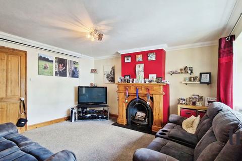 3 bedroom end of terrace house for sale, West Avenue, Chelmsford CM1