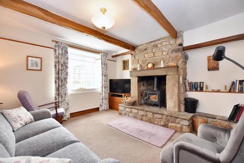 4 bedroom cottage for sale, Lamb Row, Sabden, BB7 9DX