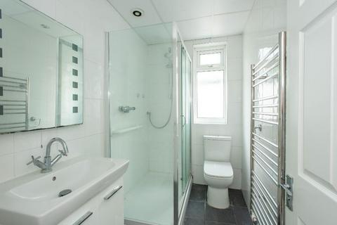 18a The Drive, Orpington, BR6 9AP